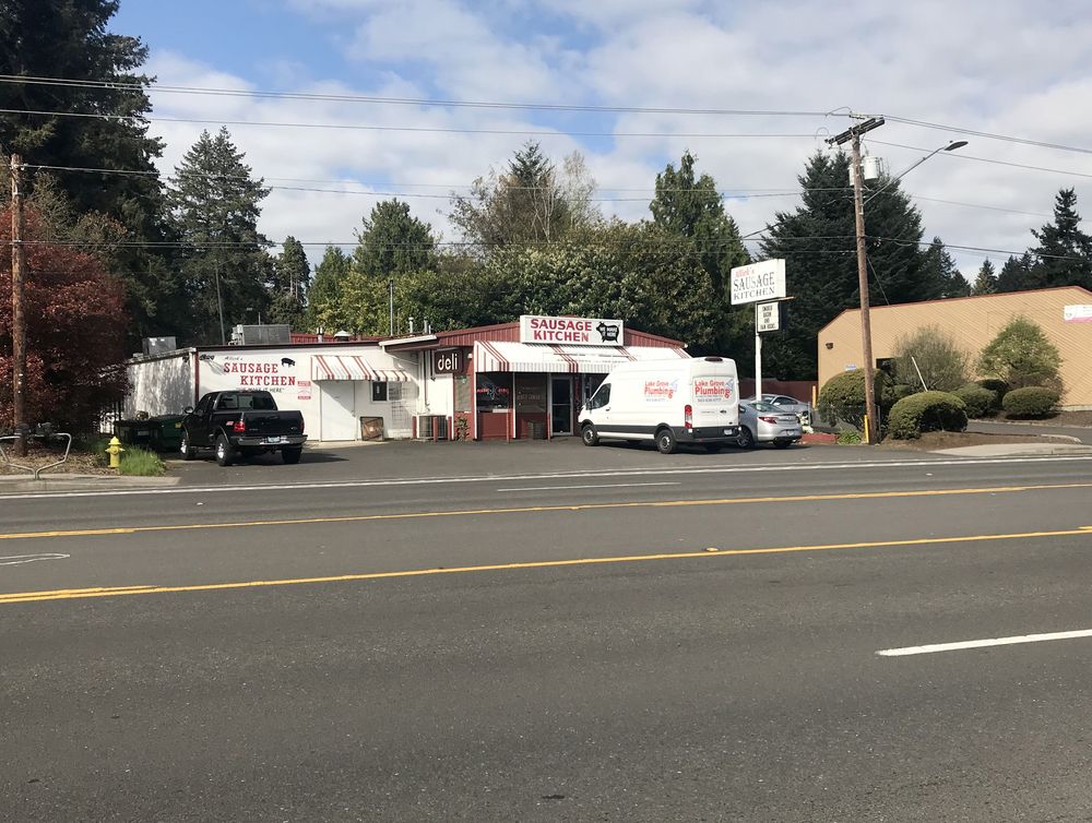 Milwaukie Retail Opportunity: 18893 SE McLoughlin Blvd, Portland, OR 97267